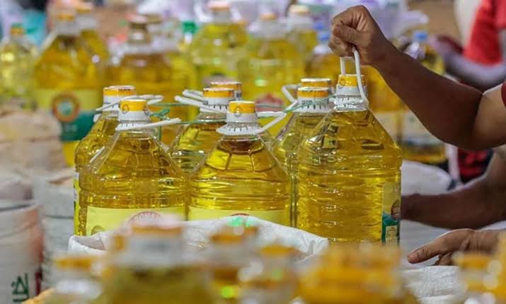 Soybean oil price increased by Tk8 per litre