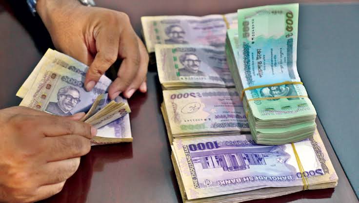 Bank deposits decline in July-September