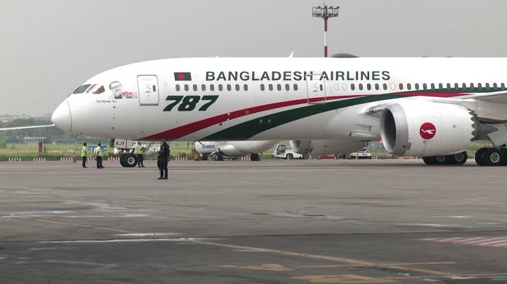 Biman’s Rome flight lands safely at Dhaka airport after bomb threat