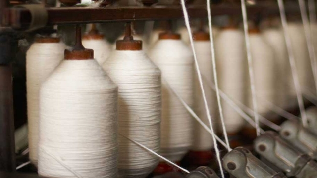 Yarn prices rise allegedly by 15pc due to virus outbreak