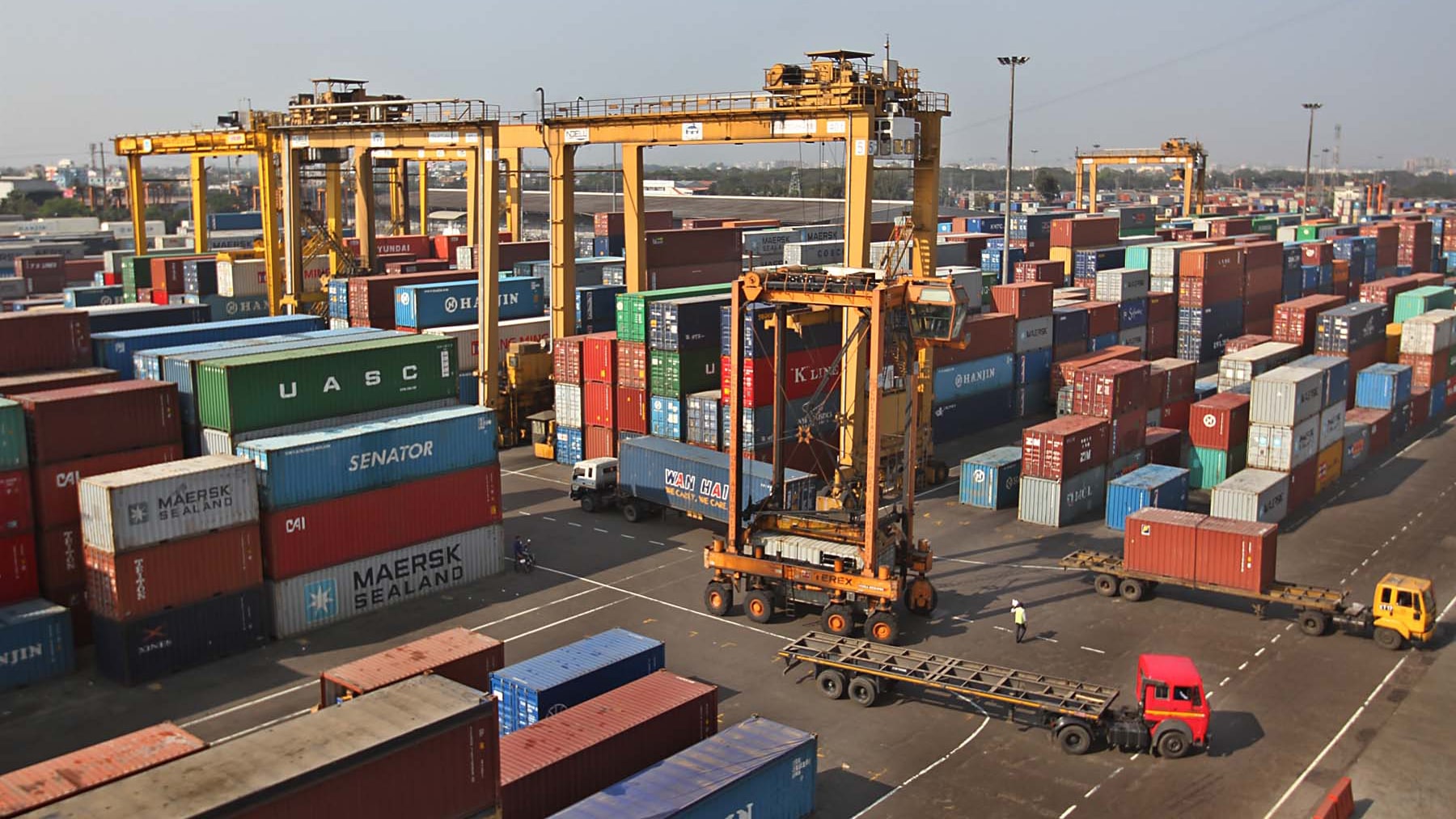 Chittagong port reaches 3.00m-TEU mark