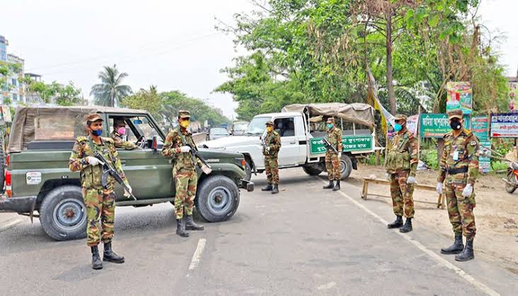 Army, police, admin enforce lockdown in Cox’s Bazar red zone