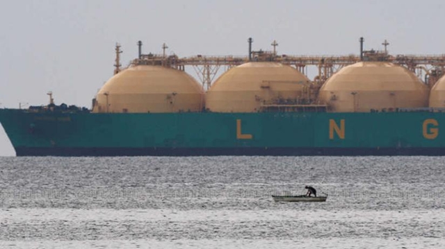 Lobby on to supply LNG as prices slip