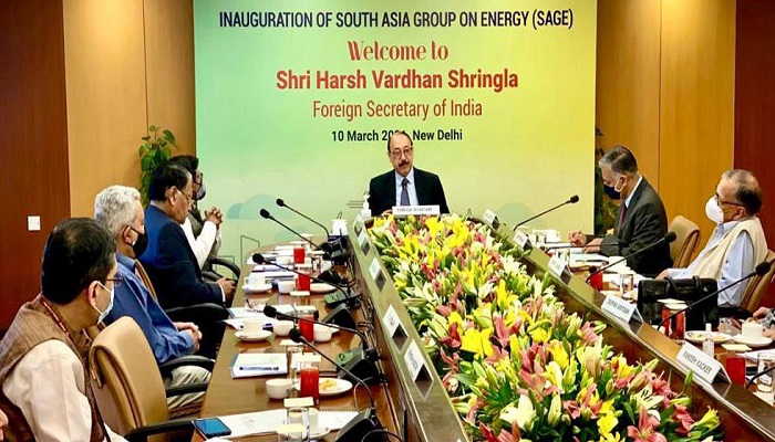 Dhaka, Delhi exploring cross-border R-LNG pipeline, terminal projects