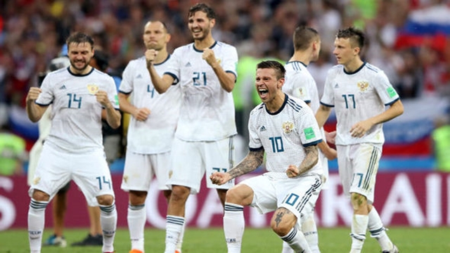 Russia knock out Spain on penalties in huge shock