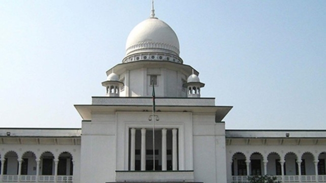 SC stays HC verdict cancelling appointment of 3 RU teachers