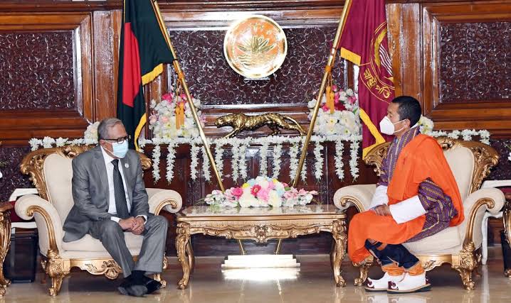 Dhaka, Thimphu can explore new areas of cooperation: President