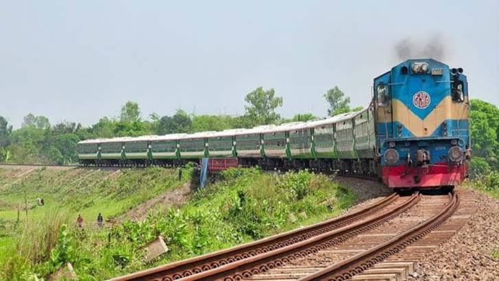 রেলের দুই মেগা প্রকল্প নিয়ে দুশ্চিন্তা