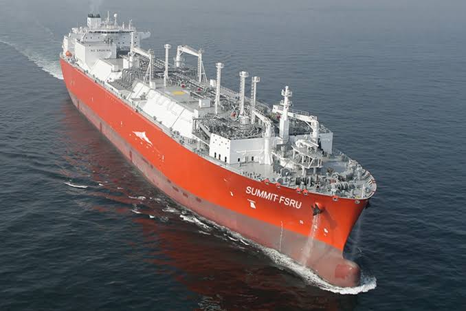 Summit's LNG terminal resumes production after 3 months