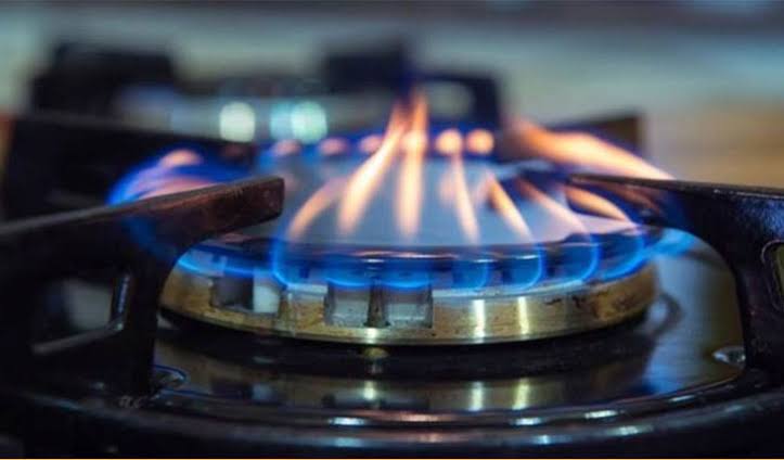 Parts of Dhaka to face 24-hour gas supply disruption Thursday