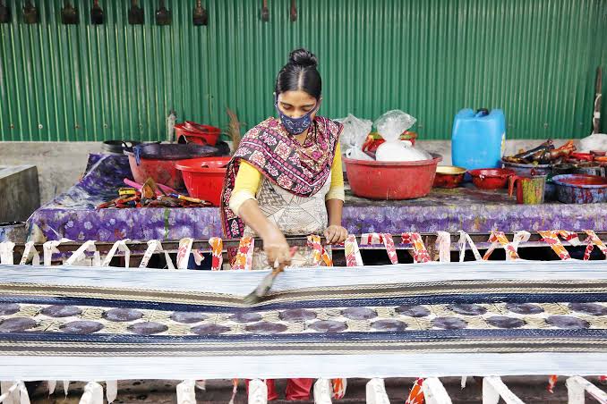 Lack of docs, database make difficult for woman entrepreneurs to access finance