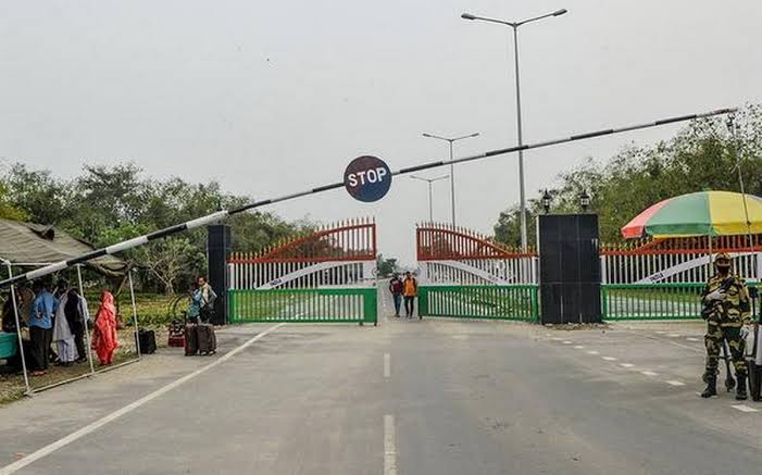 Closure of land border with India extends for 14 days