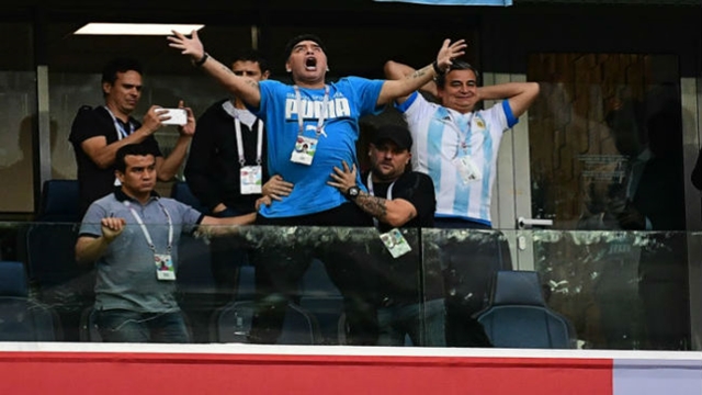 Maradona chided for obscene gesture