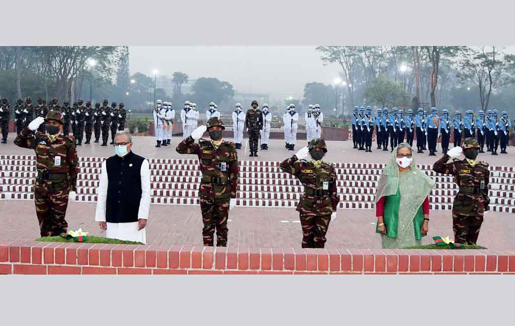 President, PM pay homage to Liberation War heroes